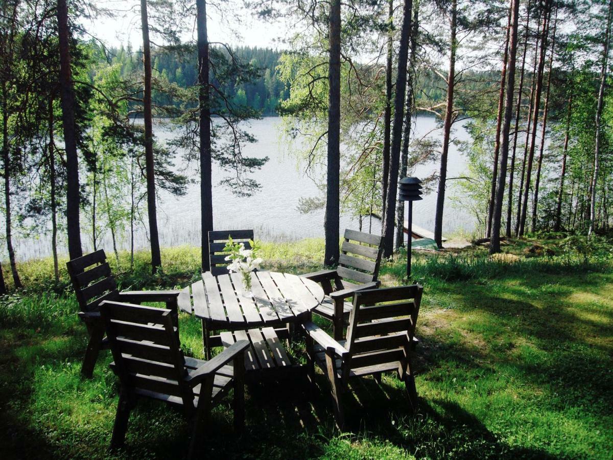 Loma-Paelsilae Lakeside Villa Kuhmoinen Exterior foto